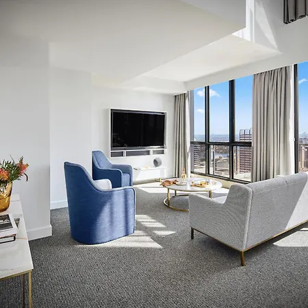 Meriton Suites Pitt Street, Sydney-2